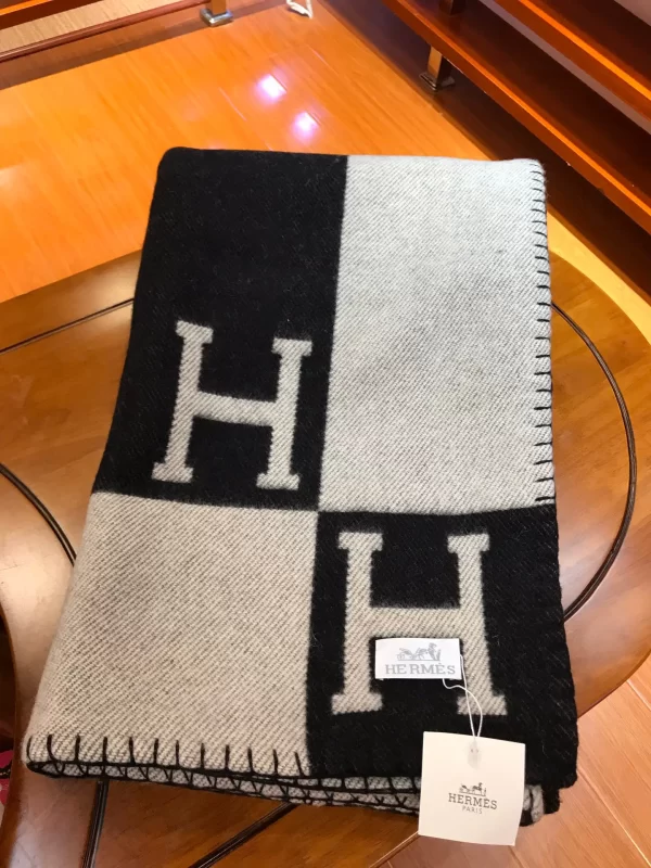Hermes avalon throw blanket cheap
