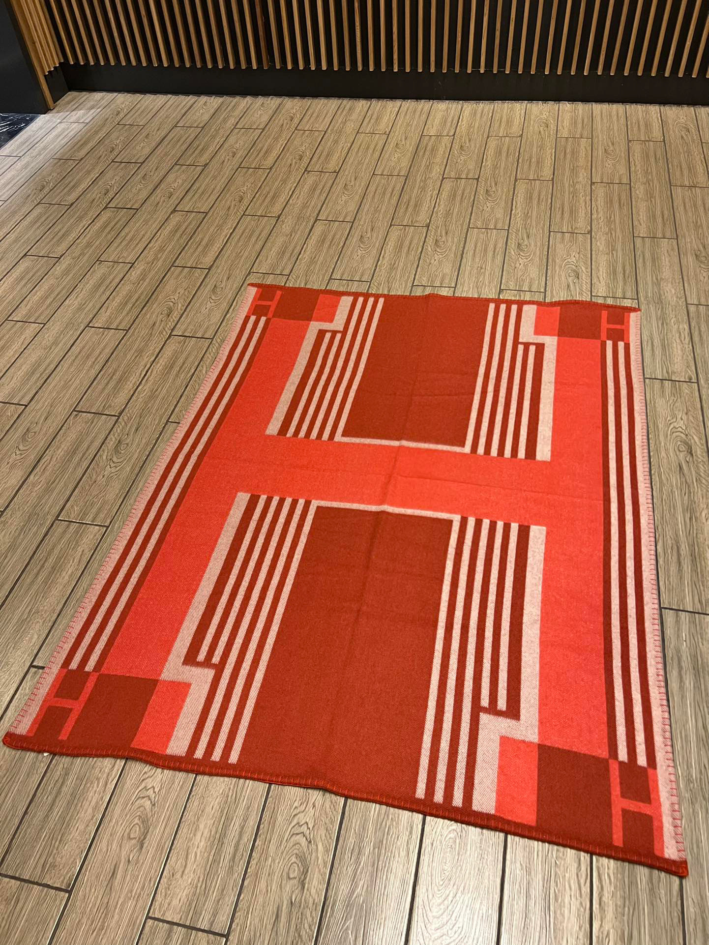 Hermès H Ithaque Blanket Red | Lightkuo