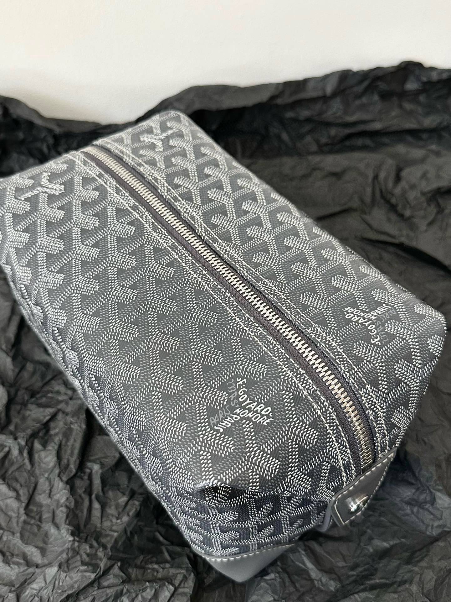 goyard toiletry bag