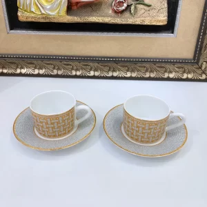 Hermès Mosaique au 24 Gold Tea Cups and Saucers set