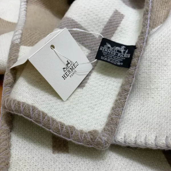 Hermès Avalon Throw Blanket-Écru / Naturel