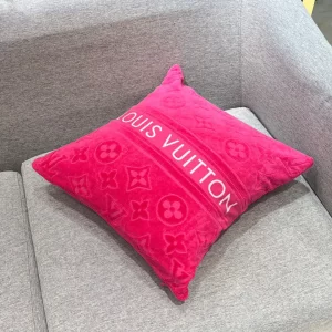 LVacation Beach Pillow Fuchsia